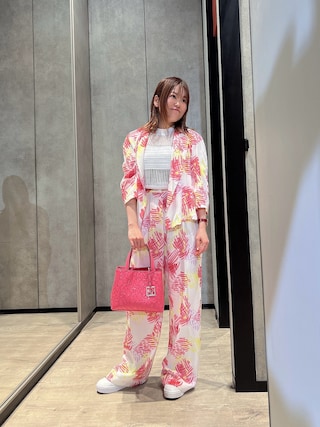 736☆ ARMANI パンツスーツ レディース 38 7ブラック OTONA otonaオリジナル パンツスーツ レディース ブラック 人と