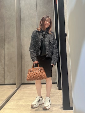 「armaniexchange」｜「アイテム（デニムジャケット）」を使った、HIROさん（レディース・150cm）の秋コーディネート