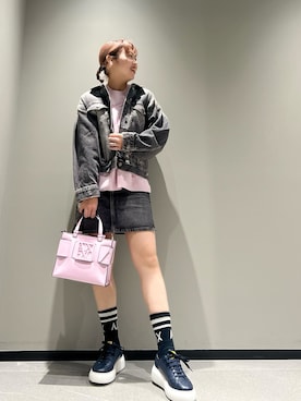 「ロゴニット」｜「アイテム（デニムジャケット）」を使った、Mazurun☺︎さん（レディース・160cm）の冬コーディネート