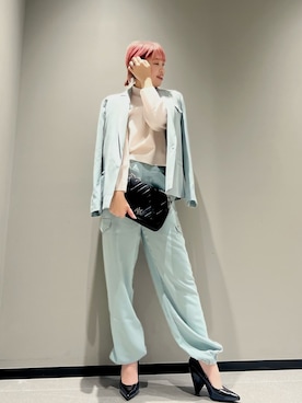 「armaniexchange」｜「アイテム（パンプス）」を使った、Mazurun☺︎さん（レディース・160cm）の冬コーディネート