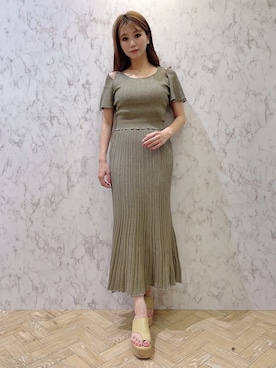 「MERCURYDUO（マーキュリーデュオ）のアイテム（キャミソール）」を使った、金井祐子さん（レディース・162cm）の夏コーディネート