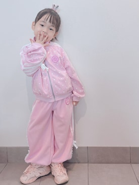 「アイテム（スニーカー）」を使った、☆cocco☆さん（キッズ・110cm）の秋コーディネート