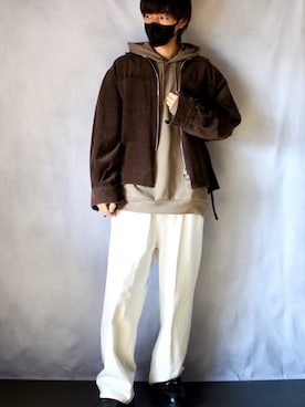 「ホワイトデニム」｜「アイテム（ブルゾン）」を使った、しんやさん（メンズ・172cm）の冬コーディネート
