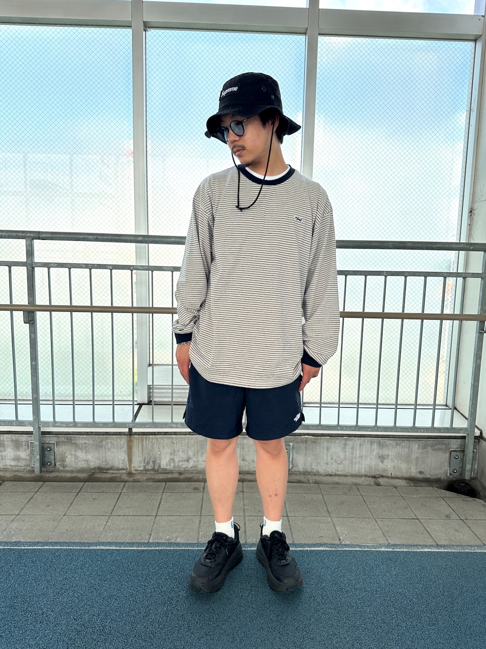 Supreme のハットを使った「ブーニーハット」の人気ファッション