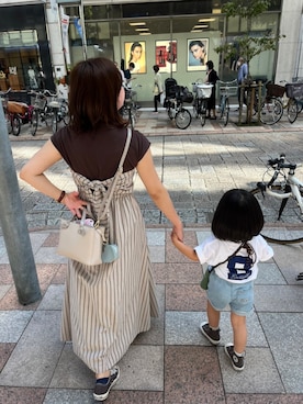 「BLUE BLUE（ブルーブルー）のアイテム（トップス）」を使った、homicoさん（レディース・158cm）の夏コーディネート