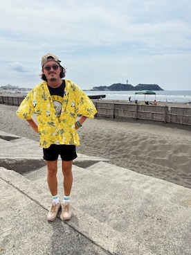 「アイテム（サングラス、ベージュ系）」を使った、kao.83さん（メンズ・171cm）の秋コーディネート