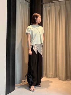 「URBAN RESEARCH DOORS（アーバンリサーチドアーズ）のストライプクロップドブラウス（シャツ/ブラウス、グリーン系）」を使った、ハルさん（レディース・163cm）の夏コーディネート