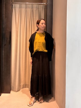 「URBAN RESEARCH DOORS（アーバンリサーチドアーズ）のクリンクルティアードスカート（スカート、ブラウン系）」を使った、ハルさん（レディース・163cm）の夏コーディネート