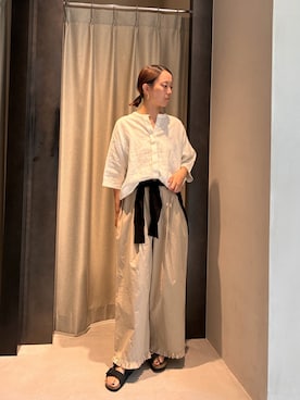 「かぐれ（カグレ）のコットンエアリーカーディガン（カーディガン/ボレロ、ブラック系）」を使った、ハルさん（レディース・163cm）の夏コーディネート