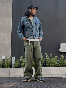 「CA4LA（カシラ）のアイテム（帽子）」を使った、tomozoさん（メンズ・170cm）の春コーディネート