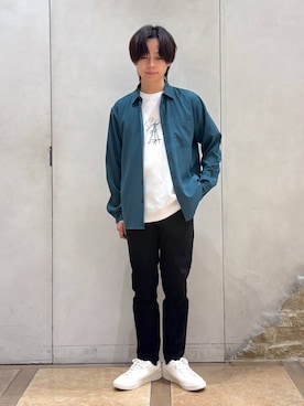 「GLOBAL WORK（グローバルワーク）のスゴラクストレッチスリムパンツ/601335（その他パンツ、ブラック系）」を使った、おばさん（メンズ）の春コーディネート
