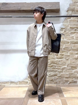 「GLOBAL WORK（グローバルワーク）のクリーンコーデュロイ/トラックパンツ/CLEAN MODE/589312（その他パンツ）」を使った、おばさん（メンズ・166cm）の秋コーディネート