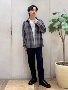 「アイテム（その他シューズ）」を使った、おばさん（メンズ・166cm）の秋コーディネート