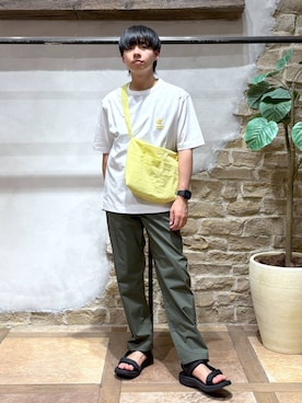 「GLOBAL WORK（グローバルワーク）の撥水ライト5ポケミニショルダー/252341（ショルダーバッグ）」を使った、おばさん（メンズ・166cm）の夏コーディネート