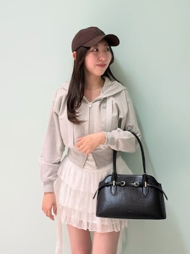 「SNIDEL（スナイデル）のツイストフリルミニスカショーパン（その他パンツ、ホワイト系）」を使った、SNIDELさんの秋コーディネート