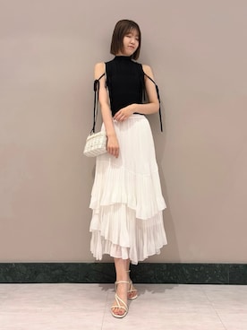 「SNIDEL（スナイデル）のアイテム（トップス）」を使った、SNIDELさん（レディース・174cm）の夏コーディネート