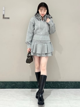 SNIDELさんのコーディネート