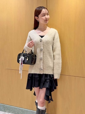 「アイテム（チャーム）」を使った、SNIDELさん（レディース・160cm）の秋コーディネート