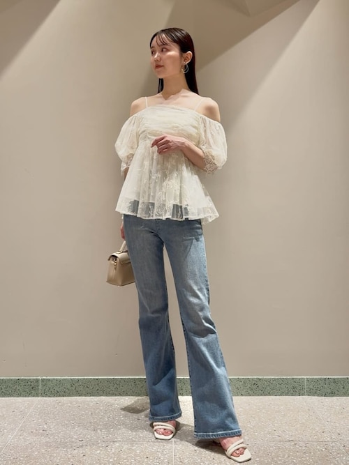 バリエオフショルレースチュニック（シャツ/ブラウス）｜SNIDEL