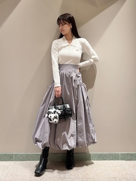 「アイテム（キーケース/キーアクセサリー）」を使った、SNIDELさん（レディース・165cm）の秋コーディネート