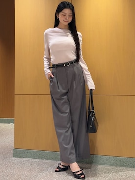 「SNIDEL（スナイデル）のアイテム（バッグ）」を使った、SNIDELさん（レディース・165cm）の秋コーディネート