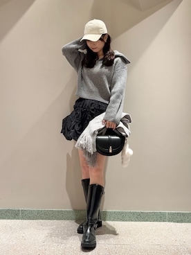 「アイテム（キーケース/キーアクセサリー）」を使った、SNIDELさん（レディース・165cm）の冬コーディネート