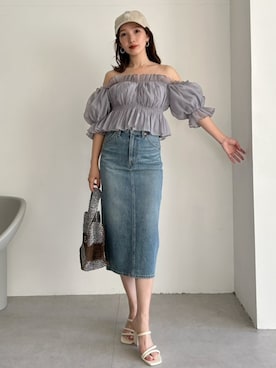 「Levi's（リーバイス）のアイテム（スカート）」を使った、SNIDELさん（レディース・159cm）の春コーディネート