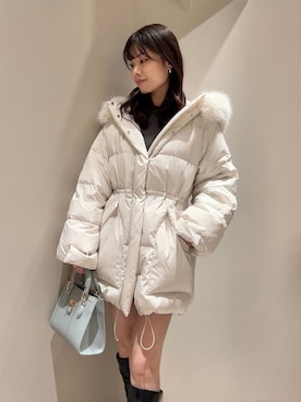 「肌見せ」｜「アイテム（ワンピース/ドレス）」を使った、SNIDELさん（レディース・165cm）の秋コーディネート