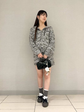 「アイテム（チャーム）」を使った、SNIDELさん（レディース・165cm）の秋コーディネート