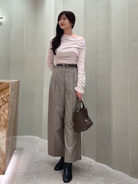 「SNIDEL（スナイデル）のアイテム（バッグ）」を使った、SNIDELさん（レディース・171cm）の秋コーディネート