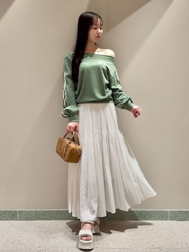 「アイテム（スウェット）」を使った、SNIDELさん（レディース・160cm）の夏コーディネート