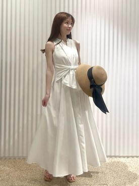 「SNIDEL（スナイデル）のラタンカゴバッグ（かごバッグ、ホワイト系）」を使った、SNIDELさんの春コーディネート