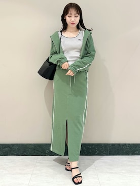 「アイテム（スカート）」を使った、SNIDELさん（レディース・162cm）の夏コーディネート