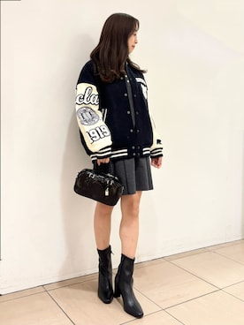 「アイテム（スタジャン）」を使った、SNIDELさん（レディース・154cm）の秋コーディネート