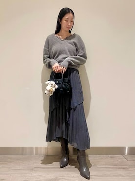 「アイテム（キーケース/キーアクセサリー）」を使った、SNIDELさん（レディース・167cm）の秋コーディネート