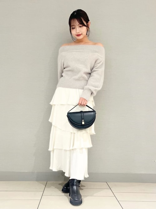 スナイデル　フォックスアルパカオフショルプルオーバー　ニット　アイボリー フォックスアルパカオフショルプルオーバー(ニット)｜トップス