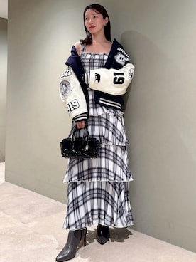 「アイテム（スタジャン）」を使った、SNIDELさん（レディース・159cm）の夏コーディネート