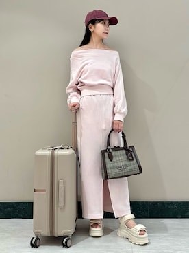 「アイテム（スウェット）」を使った、SNIDELさん（レディース・159cm）の夏コーディネート
