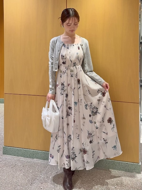 カーデセットフローラルプリントキャミワンピース（ワンピース