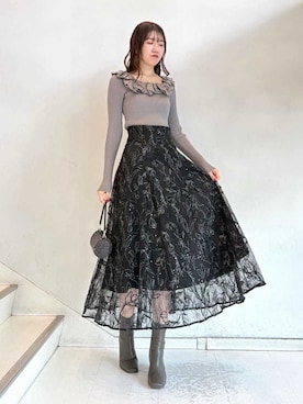 「体型カバー」｜「アイテム（アクセサリー）」を使った、SNIDELさん（レディース・174cm）の冬コーディネート