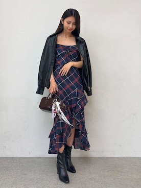 「アイテム（チャーム）」を使った、SNIDELさん（レディース・160cm）の夏コーディネート