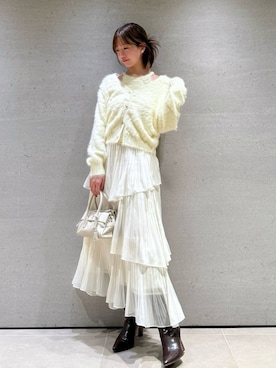 「アイテム（イヤリング）」を使った、SNIDELさん（レディース・162cm）の秋コーディネート