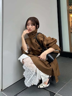 「アイテム（トレンチコート、ブラウン系）」を使った、SNIDELさん（レディース・153cm）の秋コーディネート