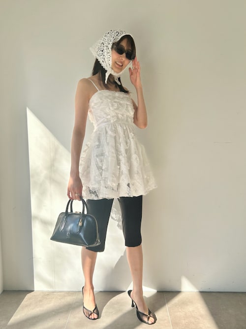 snidel ペプラムチュール刺繍TOPS ブラウス SNIDEL - SNIDEL☆新品チュール刺繍ベアペプラムトップスの通販