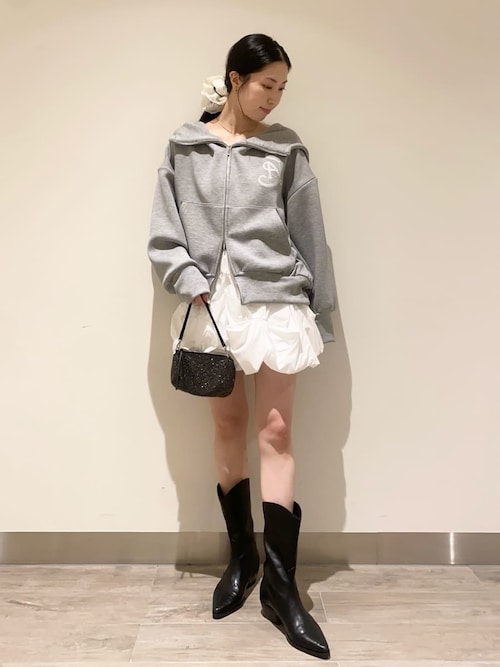 エンブレムボンディングパーカー（パーカー）｜SNIDEL（スナイデル）の