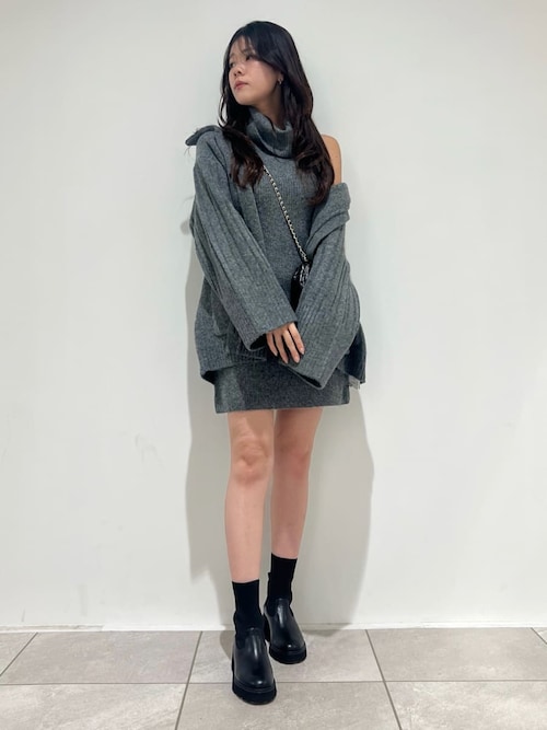 タートルネックミニニットワンピース（ワンピース）｜SNIDEL