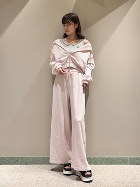 「アイテム（サンダル、その他）」を使った、SNIDELさん（レディース・165cm）の夏コーディネート