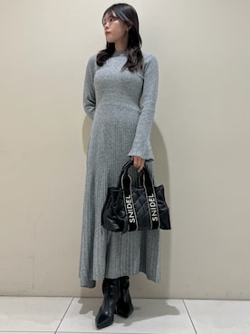「SNIDEL（スナイデル）のアイテム（ブーツ）」を使った、SNIDELさん（レディース・157cm）の冬コーディネート