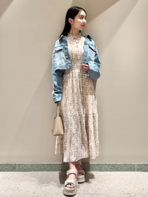 ⭐️美品⭐️snidel 新作 クロップドGジャン セール】クロップドGジャン(デニムジャケット)|SNIDEL
