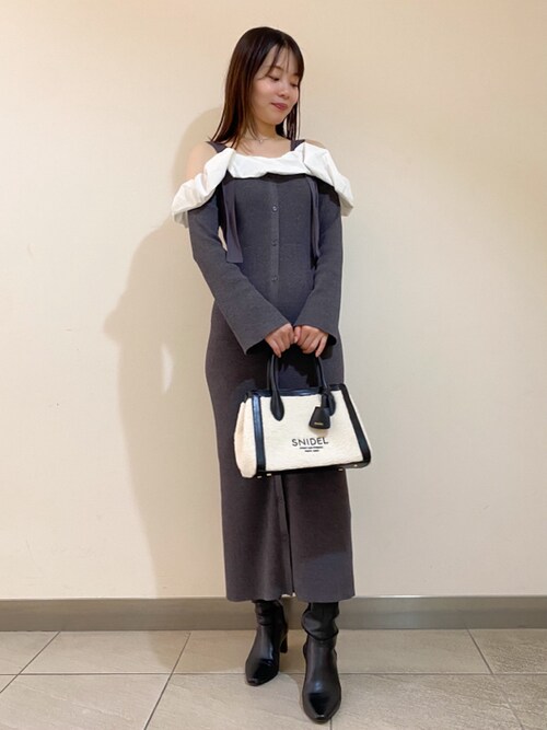 snidel スナイデル フリルドッキングオフショルニットワンピース